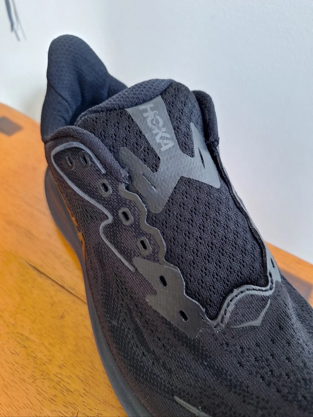 Hoka Clifton 10 Women's Black/Black Size 8B - Picture 6 of 14